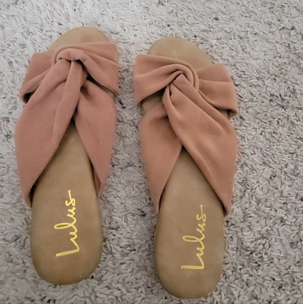 Lulu's Brown Knotted Slide Sandals